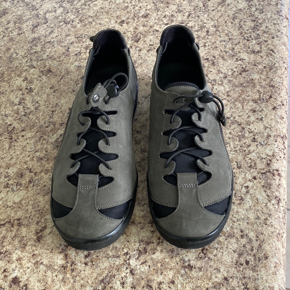Pandere Barista Shoe